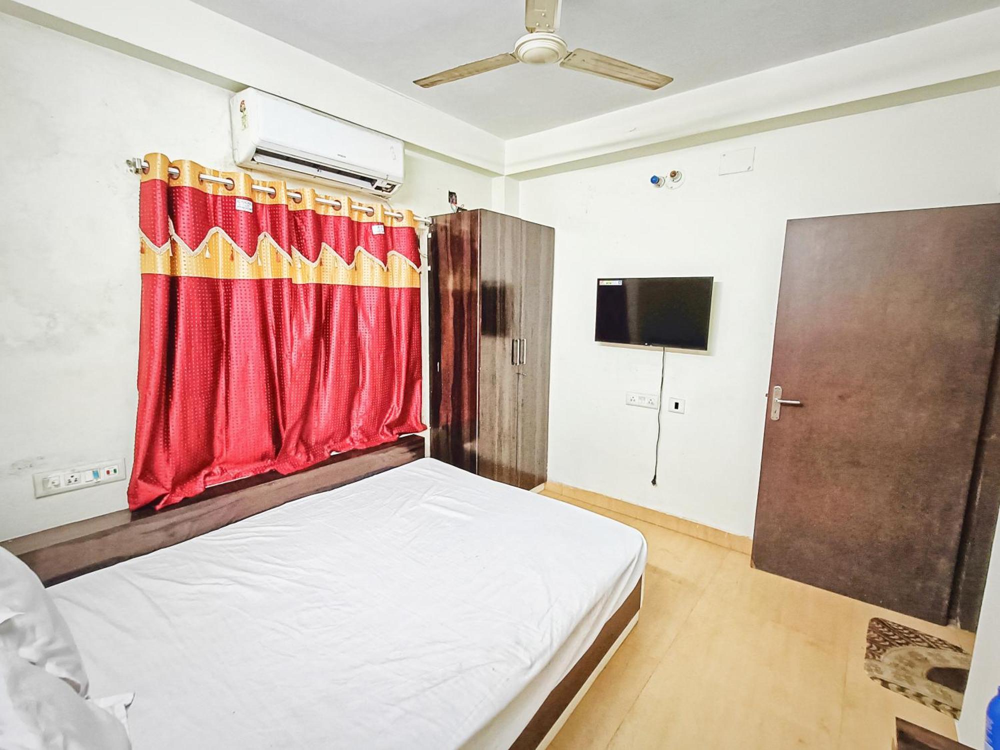 Rest Inn Hotel Newtown Road Near Tata Medical Calcutá Exterior foto